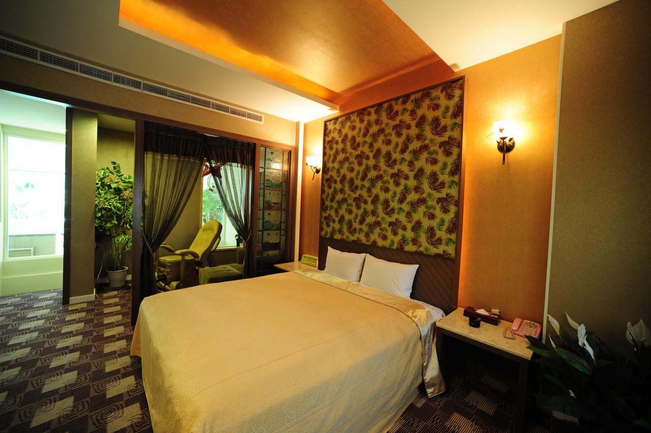 Golden Motel Xinzhu Zewnętrze zdjęcie